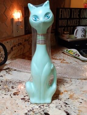 Avon Mint Green iconic PERFECT Cat Figurine with Patterned Collar Bubble Bath 😁